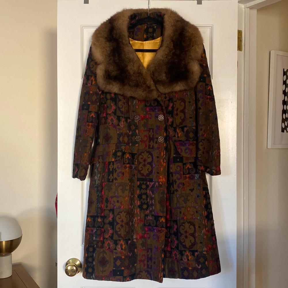 Vintage 1960s Tapestry Coat with Real Fur Collar, Size Small